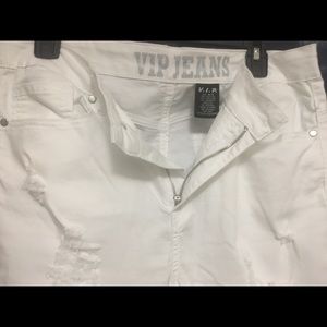 VIP JEAN